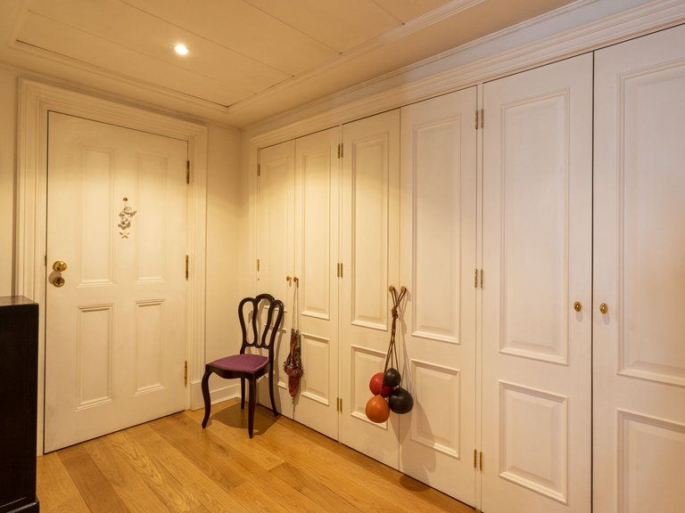 Apartment for Sale in Estrela, Lisboa, Lisbon, Portugal 19