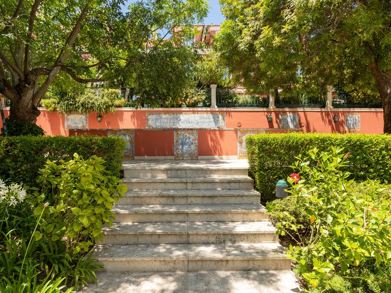Apartment for Sale in Estrela, Lisboa, Lisbon, Portugal 26