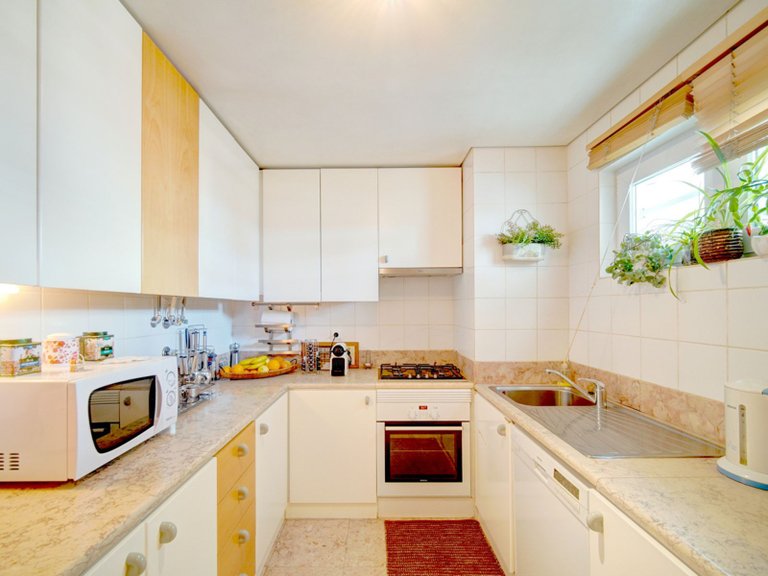 Apartment for Sale in Misericórdia, Lisboa, Lisbon, Portugal 5