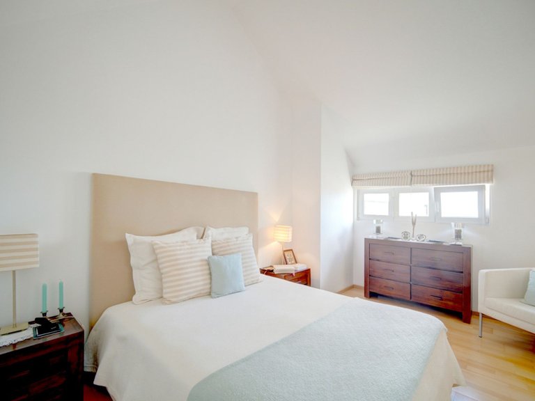 Apartment for Sale in Misericórdia, Lisboa, Lisbon, Portugal 11