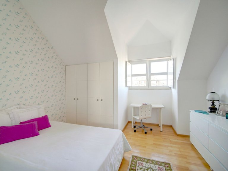 Apartment for Sale in Misericórdia, Lisboa, Lisbon, Portugal 14