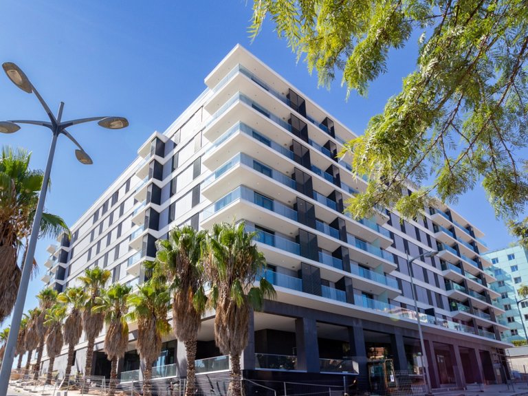 Apartment for Sale in Avenidas Novas, Lisboa, Lisbon, Portugal 35