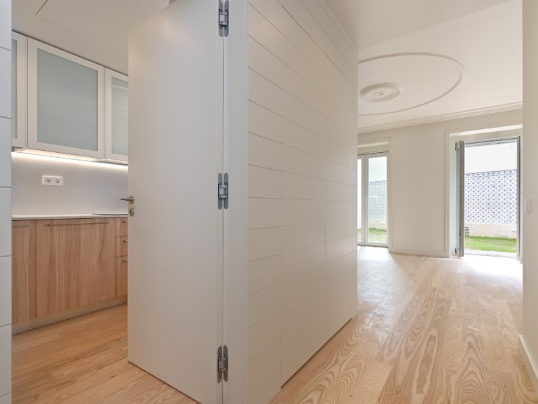Apartment for Sale in Arroios, Lisboa, Lisbon, Portugal 4