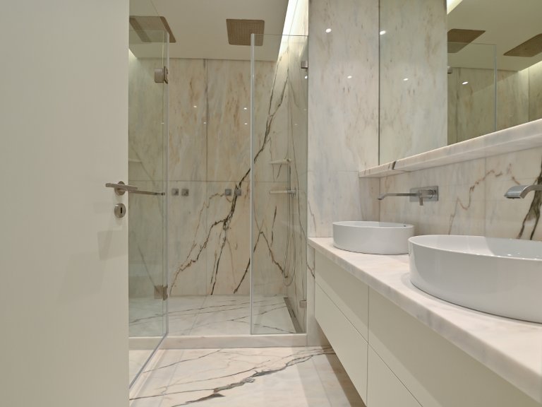 Apartment for Sale in Arroios, Lisboa, Lisbon, Portugal 18