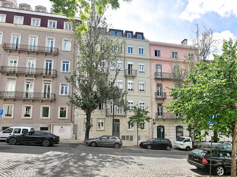 Apartment for Sale in Arroios, Lisboa, Lisbon, Portugal 18