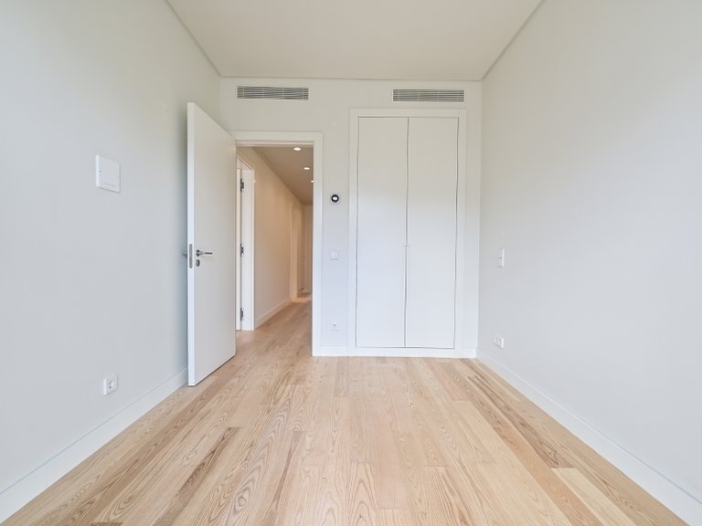 Apartment for Sale in Arroios, Lisboa, Lisbon, Portugal 13