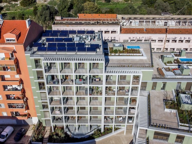 Apartment for Sale in Algés, Linda-a-Velha e Cruz Quebrada-Dafundo, Oeiras, Lisbon, Portugal 44