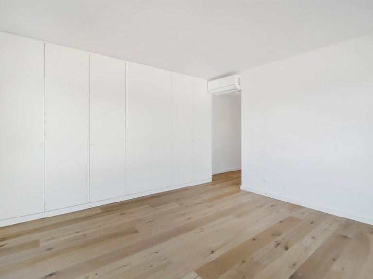 Apartment for Sale in Algés, Linda-a-Velha e Cruz Quebrada-Dafundo, Oeiras, Lisbon, Portugal 28