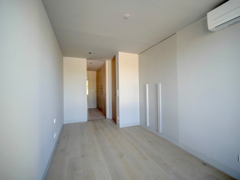 Apartment for Sale in Avenidas Novas, Lisboa, Lisbon, Portugal 19