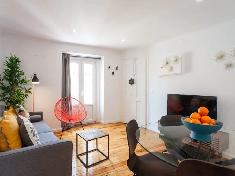 Apartment for Sale in Santa Maria Maior, Lisboa, Lisbon, Portugal 2