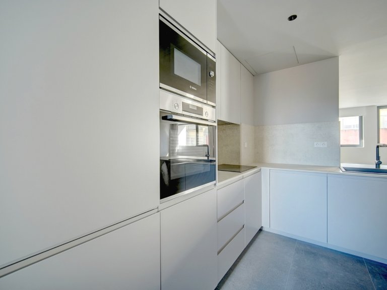 Apartment for Sale in Avenidas Novas, Lisboa, Lisbon, Portugal 4
