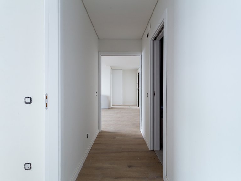 Apartment for Sale in Almada, Cova da Piedade, Pragal e Cacilhas, Almada, Setúbal, Portugal 7