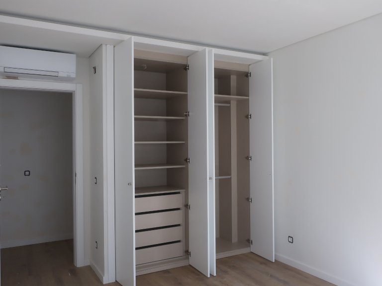 Apartment for Sale in Almada, Cova da Piedade, Pragal e Cacilhas, Almada, Setúbal, Portugal 12