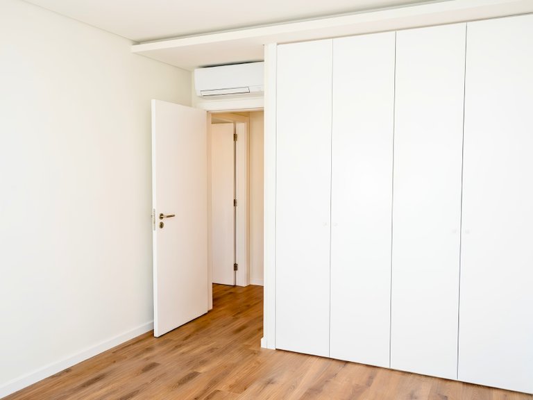 Apartment for Sale in Almada, Cova da Piedade, Pragal e Cacilhas, Almada, Setúbal, Portugal 13