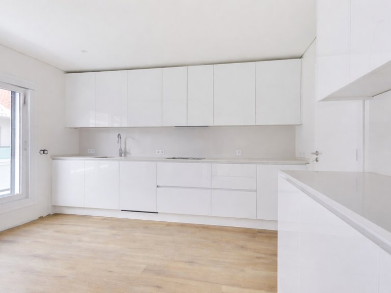 Apartment for Sale in Almada, Cova da Piedade, Pragal e Cacilhas, Almada, Setúbal, Portugal 9
