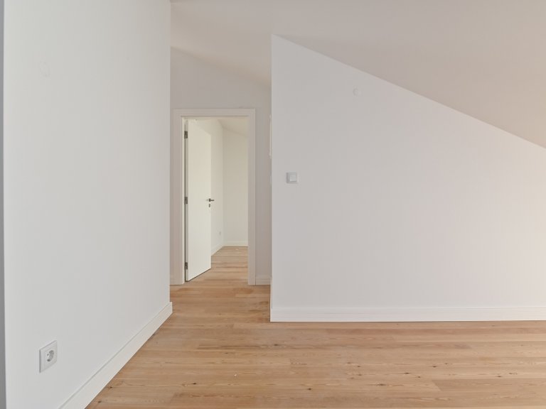 Apartment for Sale in Arroios, Lisboa, Lisbon, Portugal 19