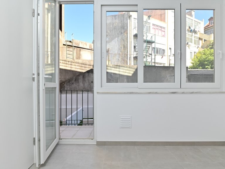 Apartment for Sale in Arroios, Lisboa, Lisbon, Portugal 7