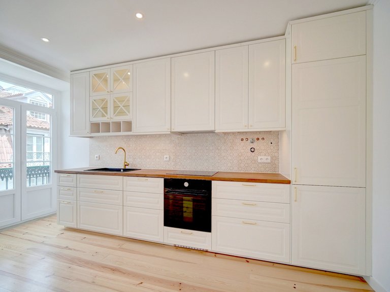 Apartment for Sale in Misericórdia, Lisboa, Lisbon, Portugal 3