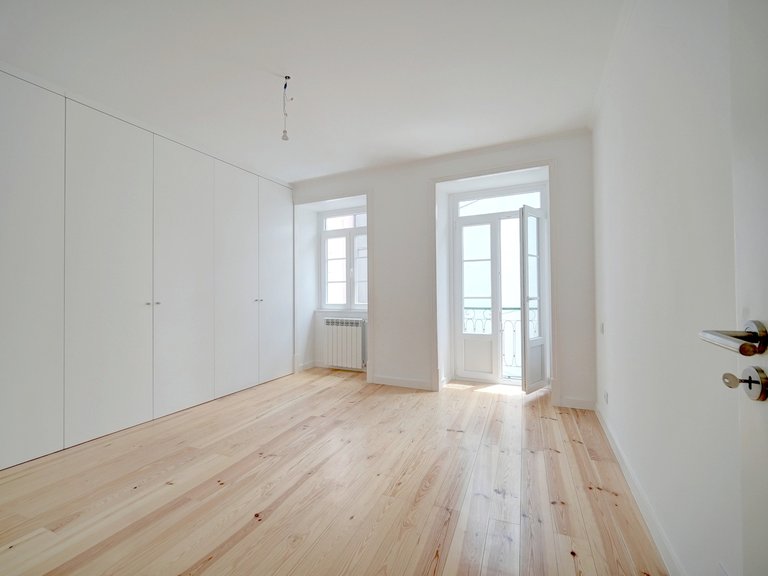 Apartment for Sale in Misericórdia, Lisboa, Lisbon, Portugal 6