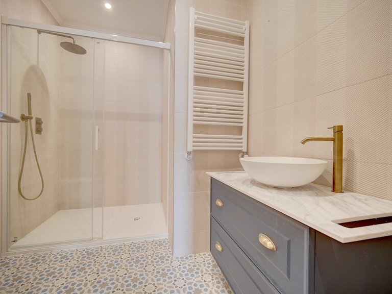 Apartment for Sale in Misericórdia, Lisboa, Lisbon, Portugal 8