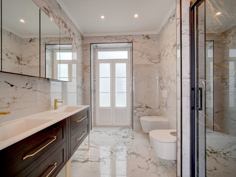 Apartment for Sale in Misericórdia, Lisboa, Lisbon, Portugal 12