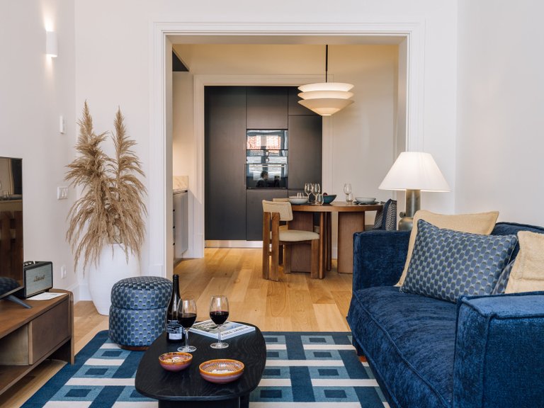 Apartment for Sale in Estrela, Lisboa, Lisbon, Portugal 1