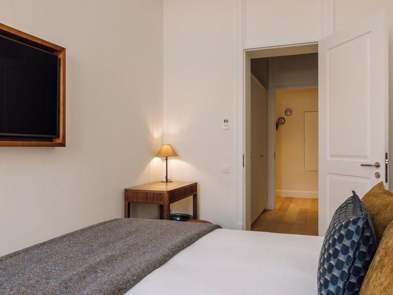 Apartment for Sale in Estrela, Lisboa, Lisbon, Portugal 19