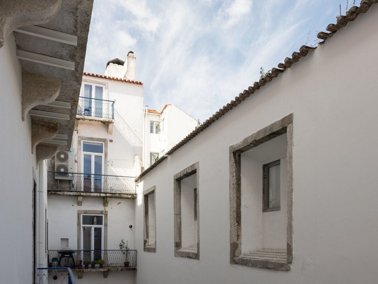 Apartment for Sale in Estrela, Lisboa, Lisbon, Portugal 30