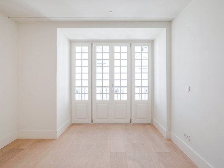 Apartment for Sale in Santo António, Lisboa, Lisbon, Portugal 6