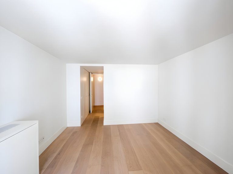 Apartment for Sale in Santo António, Lisboa, Lisbon, Portugal 14