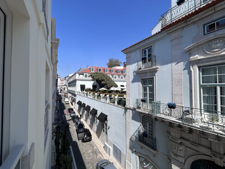 Apartment for Sale in Santo António, Lisboa, Lisbon, Portugal 22