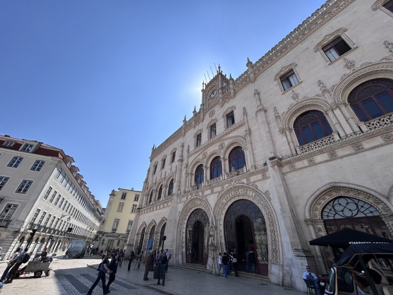 Apartment for Sale in Santo António, Lisboa, Lisbon, Portugal 27