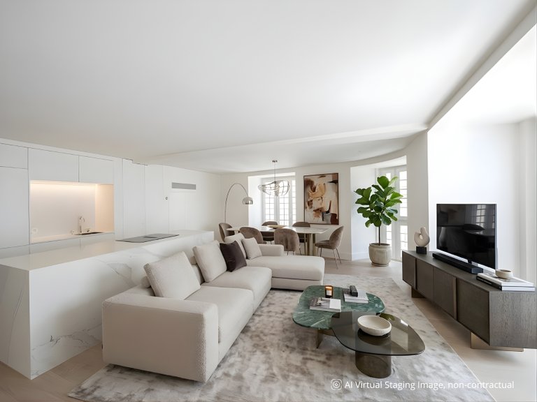 Apartment for Sale in Santo António, Lisboa, Lisbon, Portugal 1