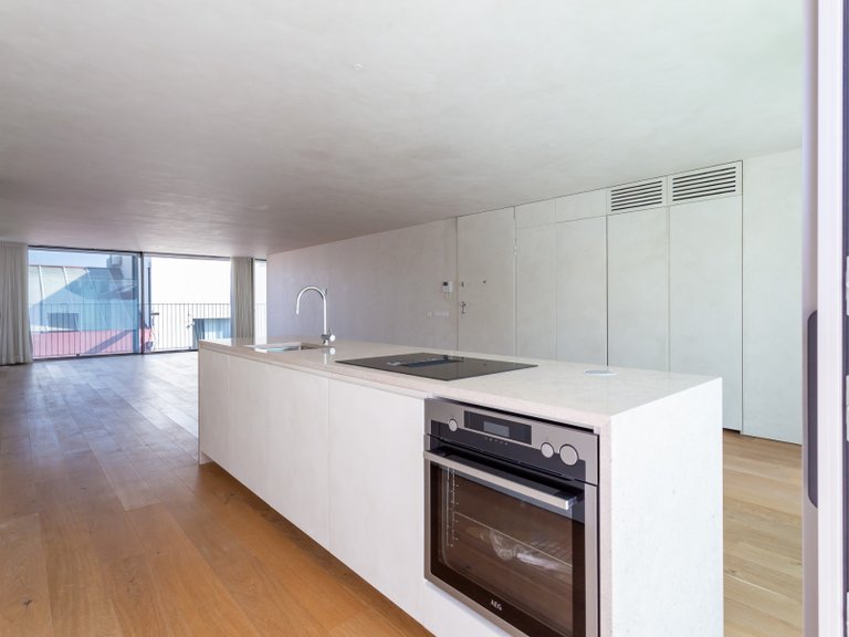 Apartment for Sale in Marvila, Lisboa, Lisbon, Portugal 6