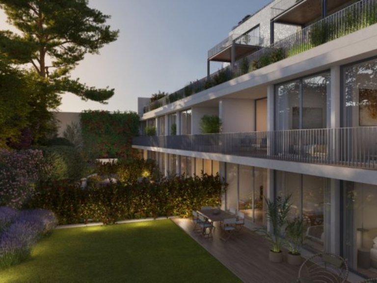 Apartment for Sale in Estrela, Lisboa, Lisbon, Portugal 10