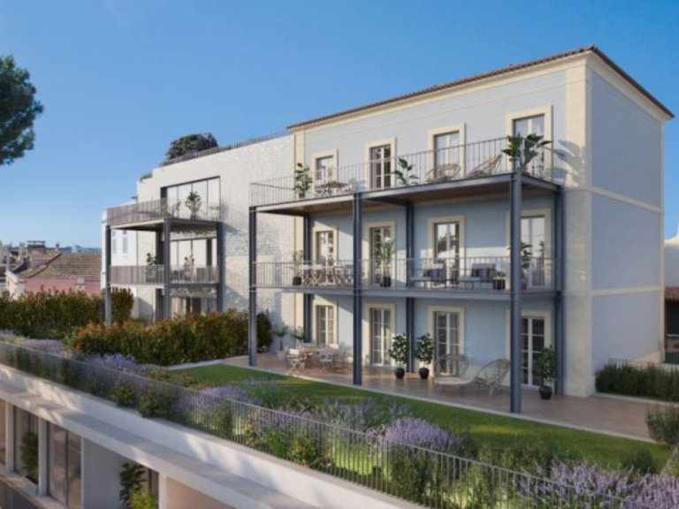 Apartment for Sale in Estrela, Lisboa, Lisbon, Portugal 15