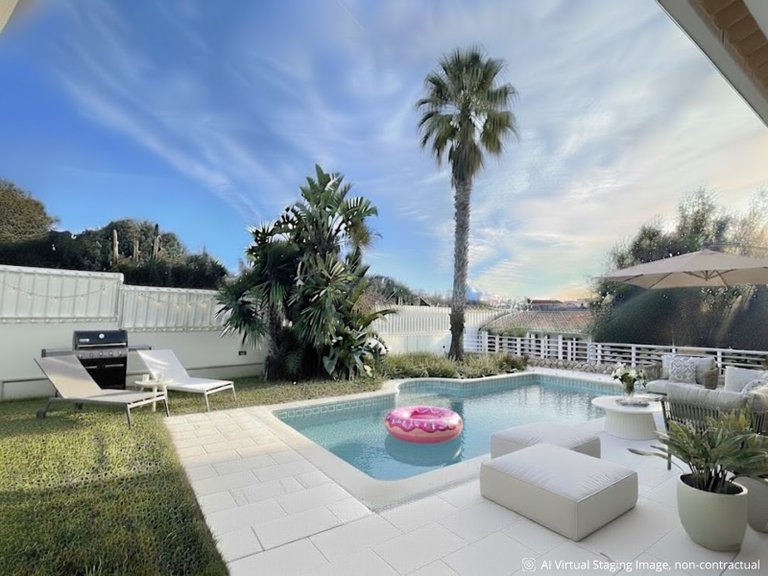 Villa for Sale in Sesimbra (Castelo), Sesimbra, Setúbal, Portugal 2