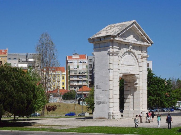 Apartment for Sale in Avenidas Novas, Lisboa, Lisbon, Portugal 6