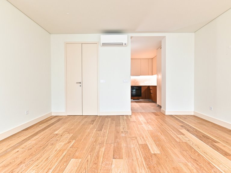 Apartment for Sale in Misericórdia, Lisboa, Lisbon, Portugal 8