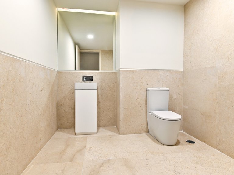 Apartment for Sale in Misericórdia, Lisboa, Lisbon, Portugal 15