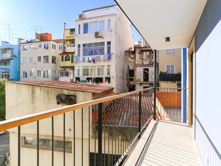 Apartment for Sale in Santo António, Lisboa, Lisbon, Portugal 22