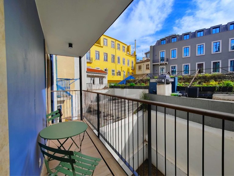 Apartment for Sale in Santo António, Lisboa, Lisbon, Portugal 3