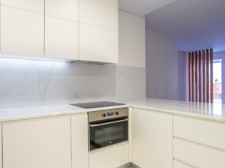 Apartment for Sale in Campolide, Lisboa, Lisbon, Portugal 6