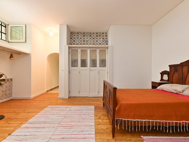 Apartment for Sale in Santa Maria Maior, Lisboa, Lisbon, Portugal 23