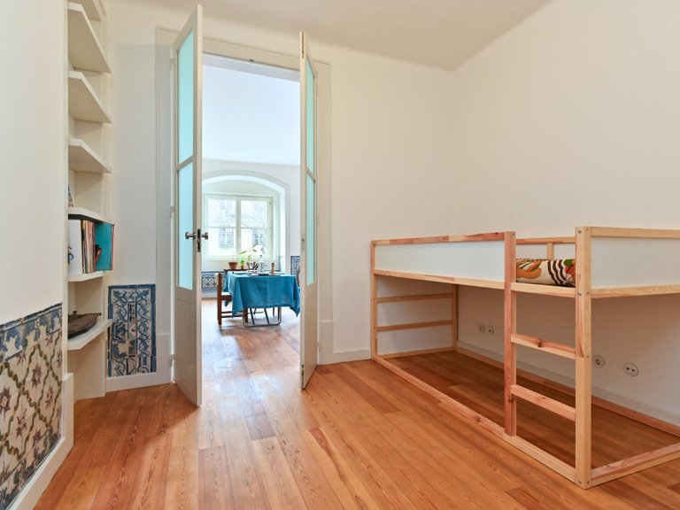 Apartment for Sale in Santa Maria Maior, Lisboa, Lisbon, Portugal 32