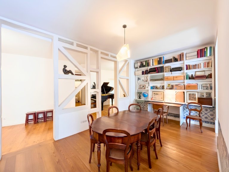 Apartment for Sale in Santa Maria Maior, Lisboa, Lisbon, Portugal 14