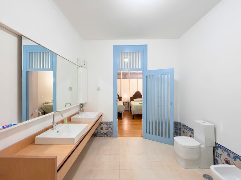 Apartment for Sale in Santa Maria Maior, Lisboa, Lisbon, Portugal 29