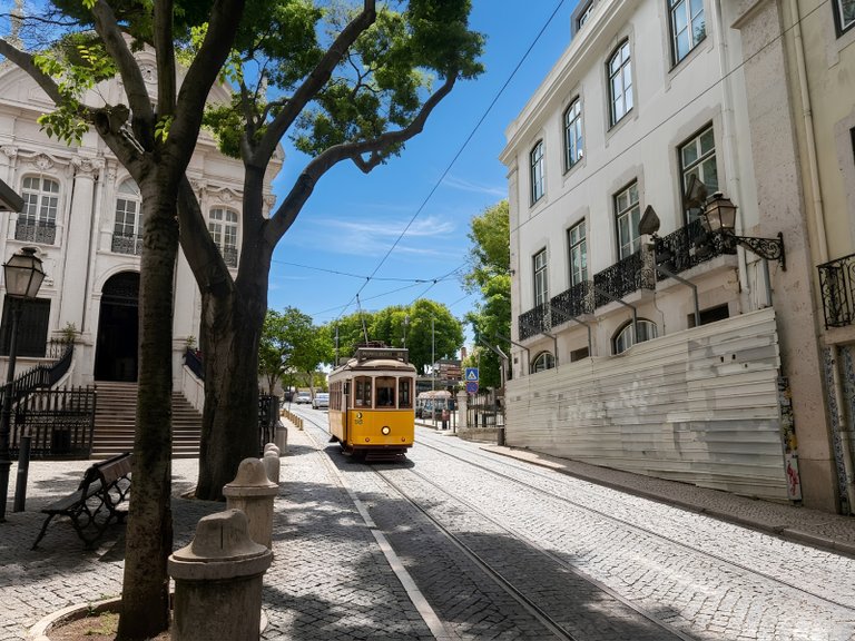 Apartment for Sale in Santa Maria Maior, Lisboa, Lisbon, Portugal 35