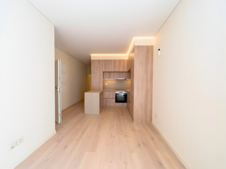 Apartment for Sale in Misericórdia, Lisboa, Lisbon, Portugal 2