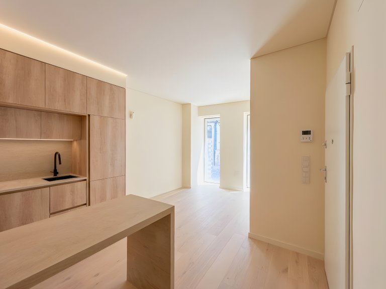Apartment for Sale in Misericórdia, Lisboa, Lisbon, Portugal 4